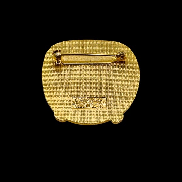 Collectible Artique Alaskan Artist Barbara Lavallee Cloisonné Tiki Mask Pin - Picture 6 of 10